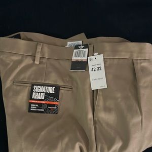 Brand new with tag dockers